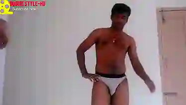 South Indian Bhabhi Secretly Came For Sex In Empty Flat