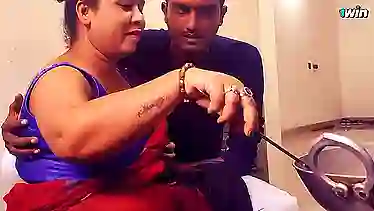 Xprimeuk: Indian babe gets her big ass drilled hard in the kitchen